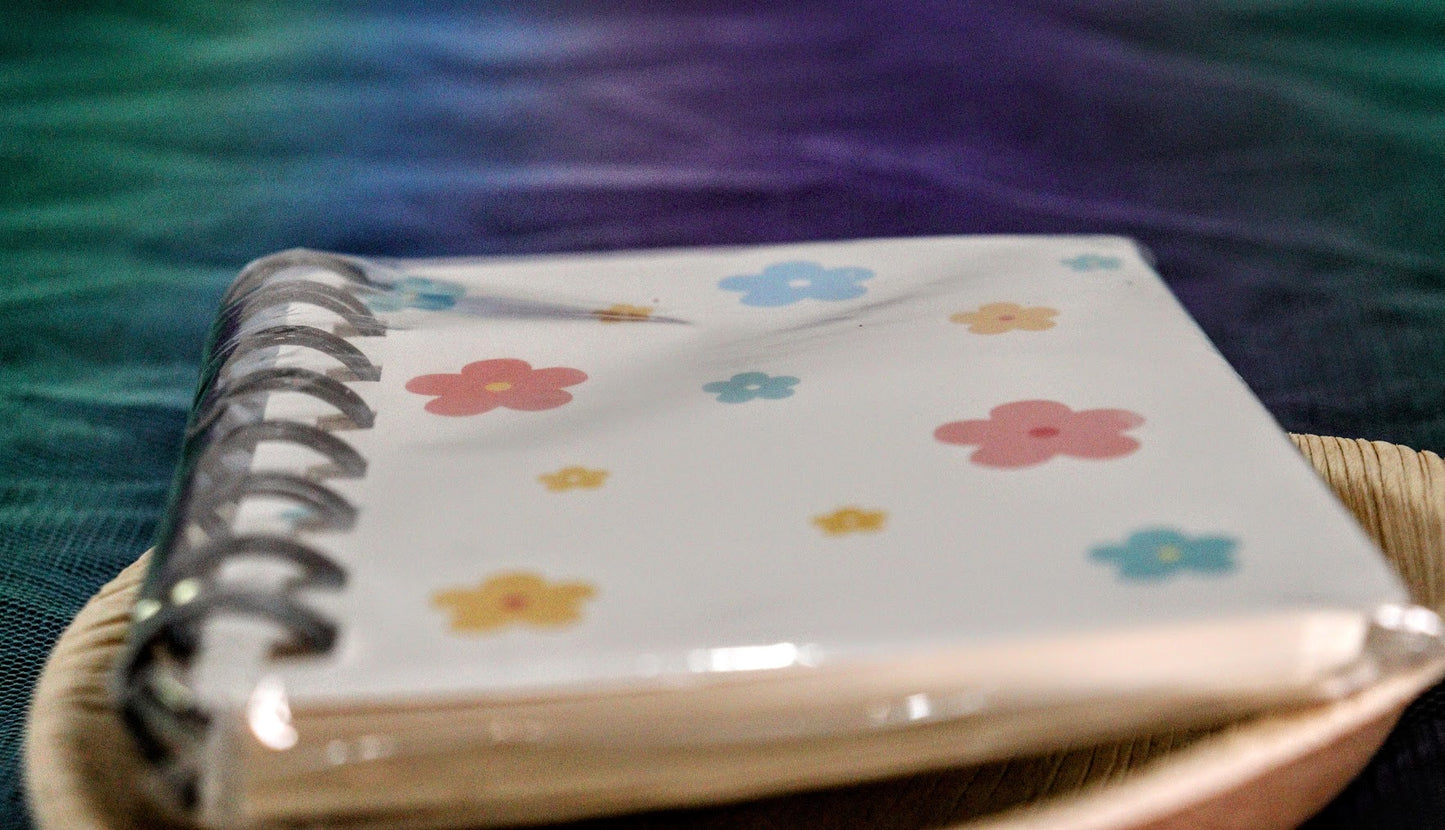 Pen Decorative - hand designed - & note pad 04