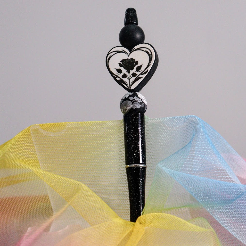 Pen Decorative-hand designed- & note pad 022